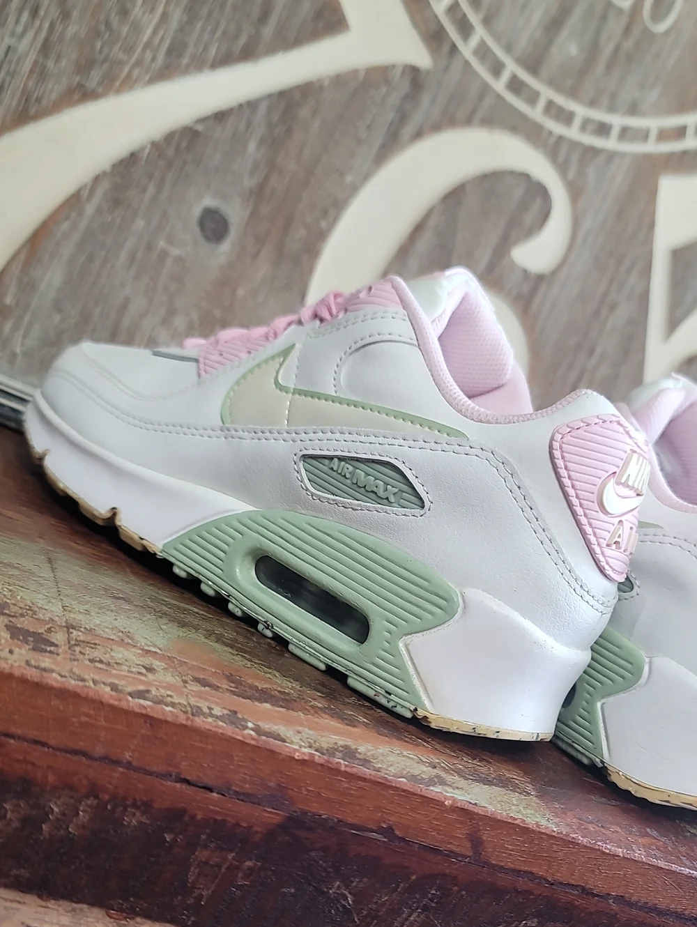 🔥 Nike Air Max 90 LTR Special Edition "Pink Foam/ Honeydew" Wmns 8, Like New - Picture 9 of 15